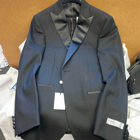 Ike Behar 1-Button Peak Lapel Wool Slim Fit Tuxedo Size 38R Jacket and 32 Waist